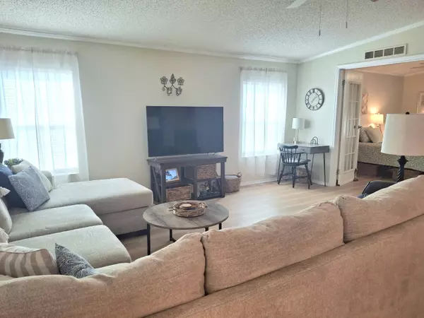 Port Saint Lucie, FL 34952,3605 Crabapple DR