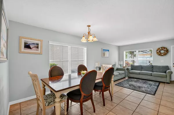 Lake Worth, FL 33463,6164 Willoughby CIR