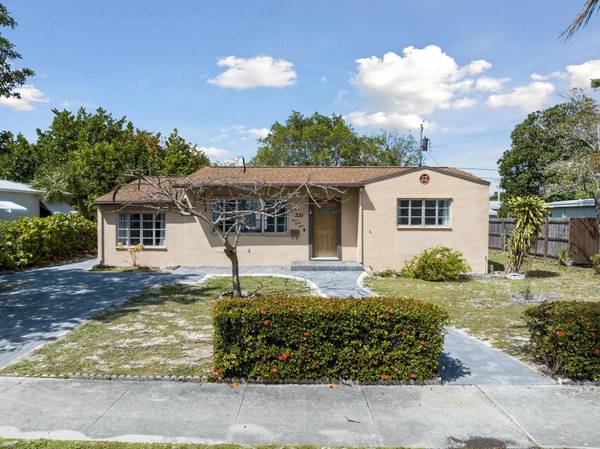331 Winters ST, West Palm Beach, FL 33405