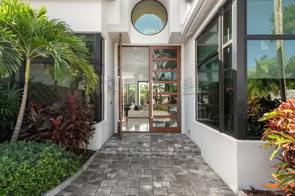 Boca Raton, FL 33487,4760 Bocaire BLVD