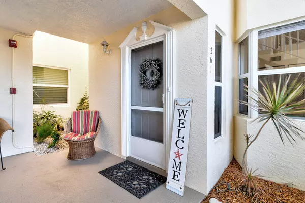 Vero Beach, FL 32962,361 Grove Isle CIR 361