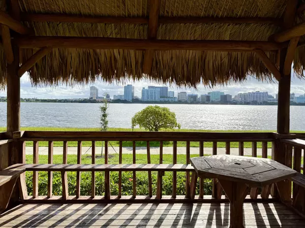 760 Executive Center DR 14, West Palm Beach, FL 33401