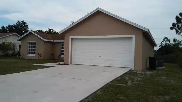 Port Saint Lucie, FL 34953,832 SW Duncan TER