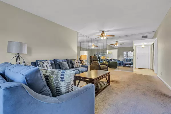 Margate, FL 33063,7855 NW 5th CT 203