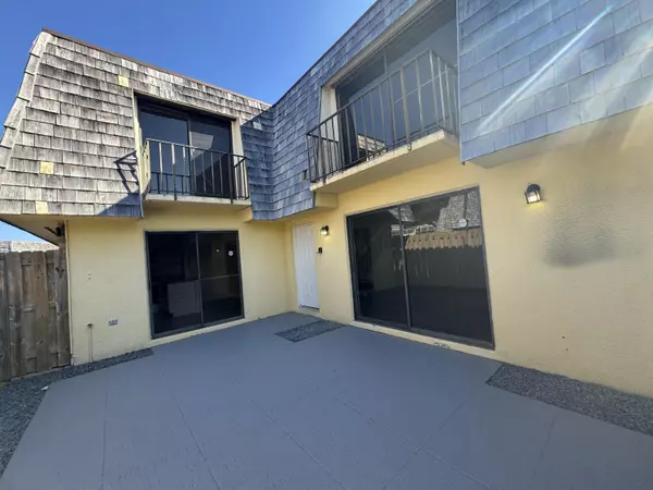 Palm Springs, FL 33461,172 Lake Arbor DR