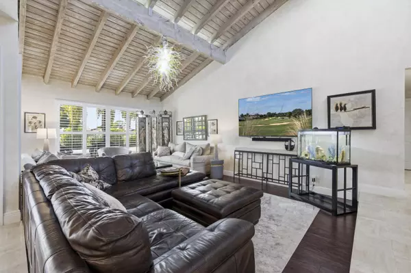 Boynton Beach, FL 33437,11327 Wingfoot DR