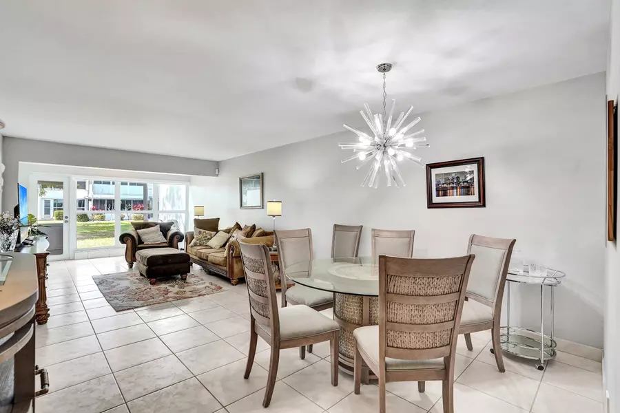 1435 SW 27th AVE 101, Delray Beach, FL 33445