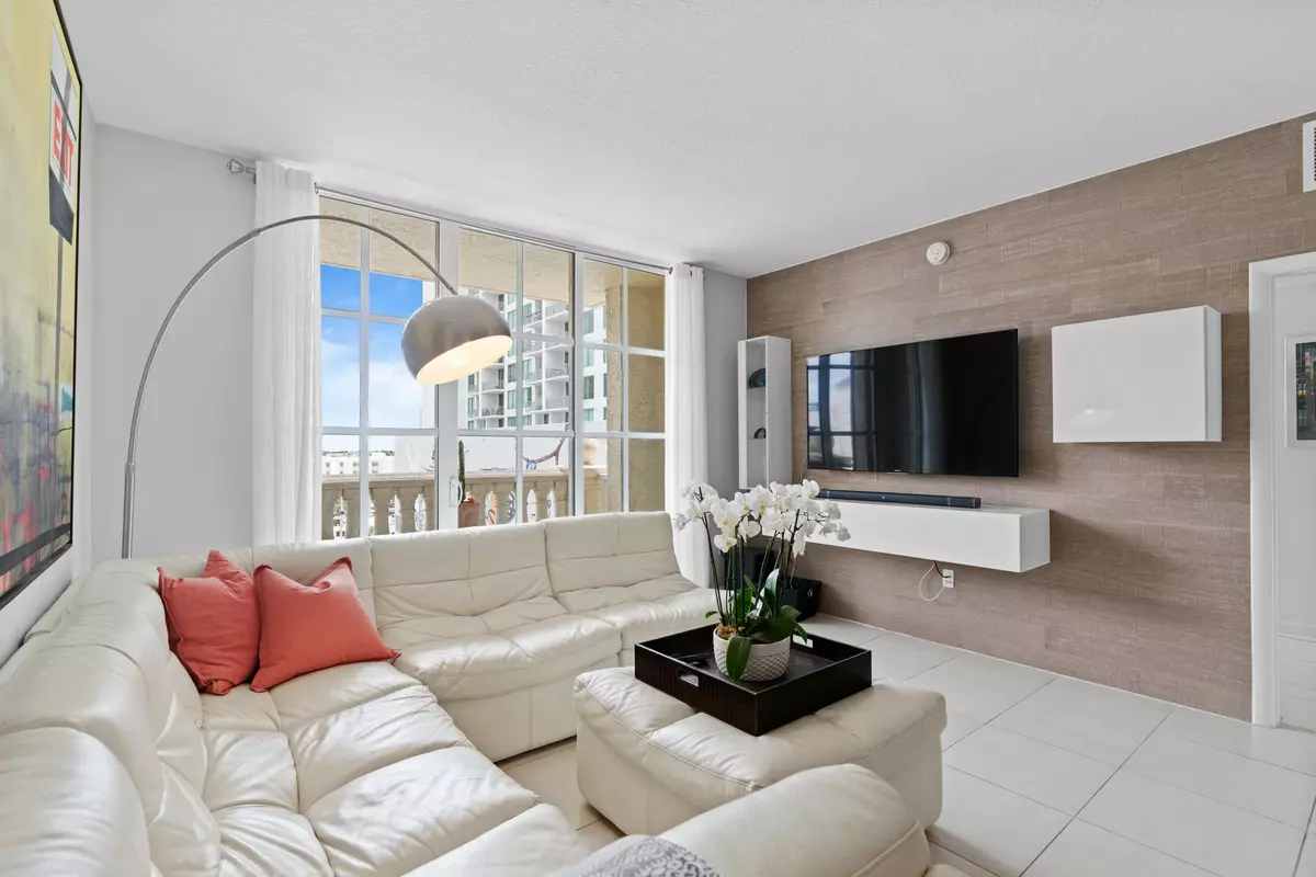 West Palm Beach, FL 33401,410 Evernia ST 502