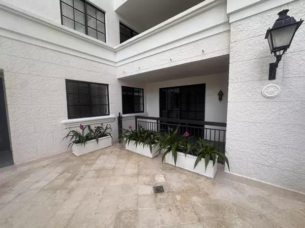 Boca Raton, FL 33432,233 S Federal HWY 208