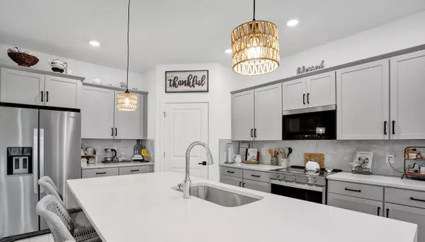 Stuart, FL 34997,6651 SE Park Trace DR