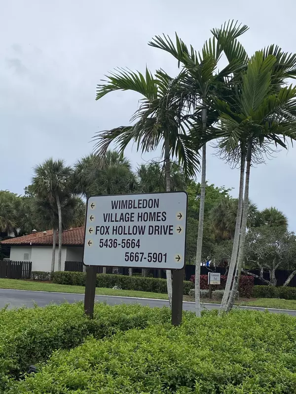 Boca Raton, FL 33486,5790 Fox Hollow DR A