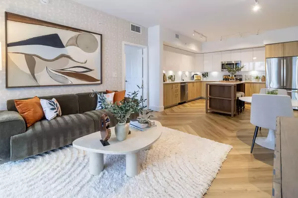 Royal Palm Beach, FL 33414,11290 Channing WAY 102