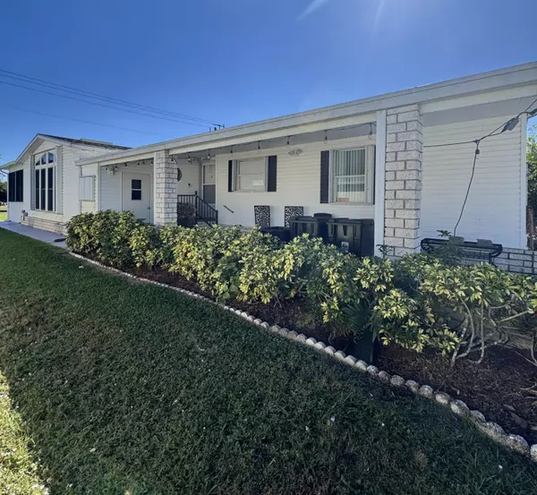 Fort Pierce, FL 34951,13959 Geranio CT