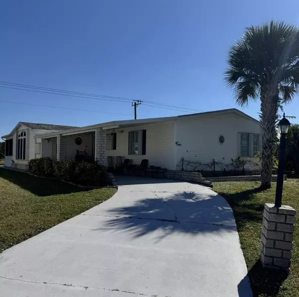 Fort Pierce, FL 34951,13959 Geranio CT