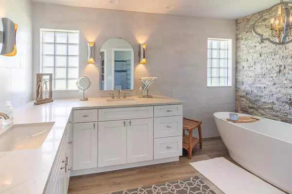 Palm City, FL 34990,2385 SW Creekside DR