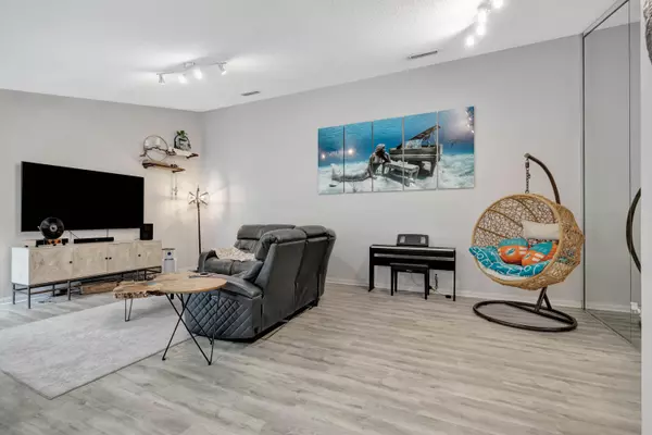 Palm Beach Gardens, FL 33403,4904 Lake Catherine DR