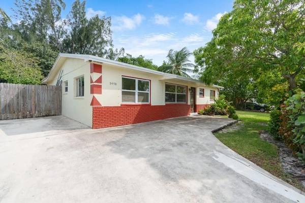 1498 NW 1st ST, Boynton Beach, FL 33435