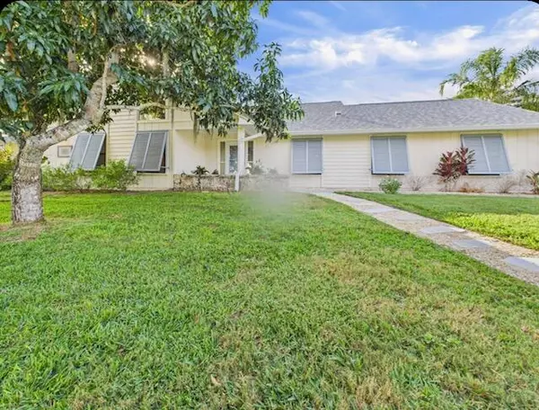 185 SE 12th ST, Vero Beach, FL 32962