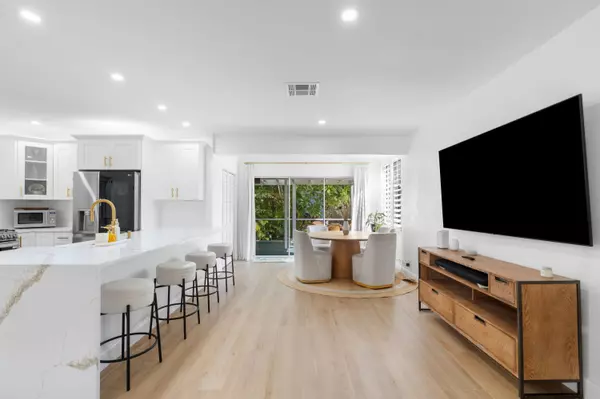 314 S M St ST, Lake Worth Beach, FL 33460