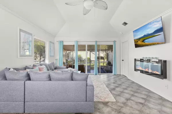 1329 Villa LN 45, Apopka, FL 32712