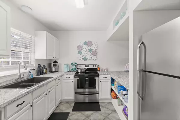 Apopka, FL 32712,1329 Villa LN 45