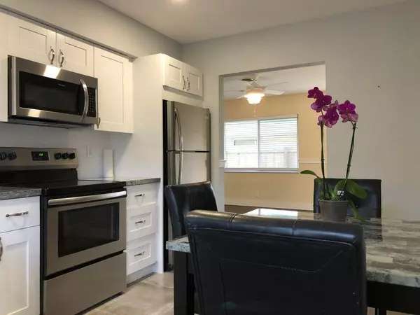 Deerfield Beach, FL 33441,118 NE 4th AVE