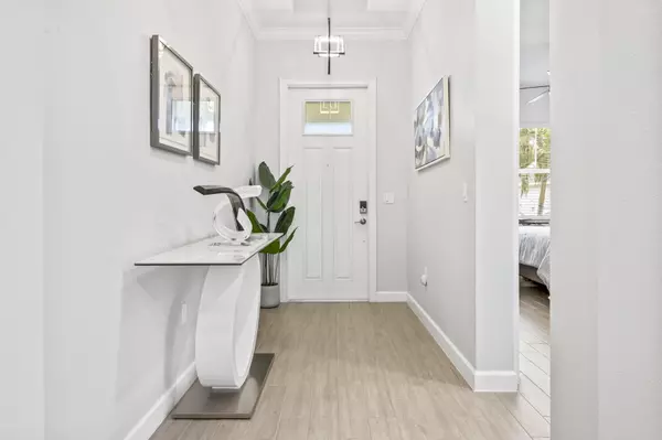 Port Saint Lucie, FL 34986,792 SE Bloomfield RD