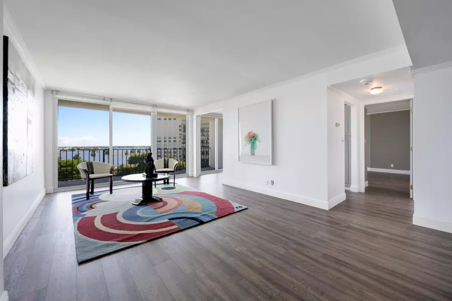 1701 S Flagler DR 706, West Palm Beach, FL 33401