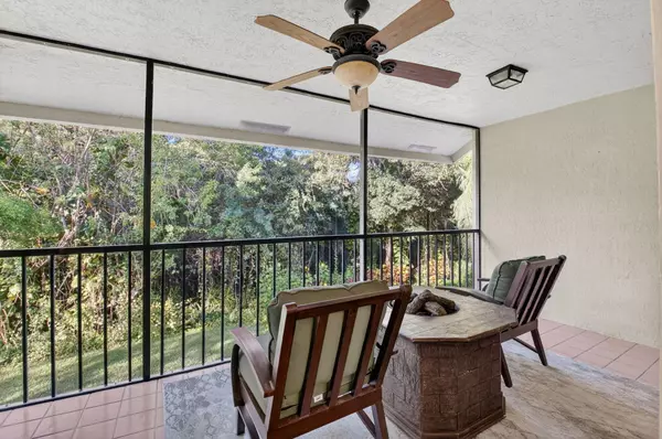 Boca Raton, FL 33486,5600 Coach House CIR E