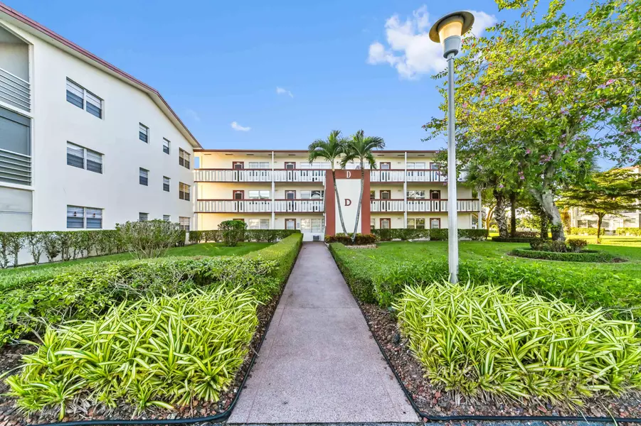 135 Brighton D, Boca Raton, FL 33434