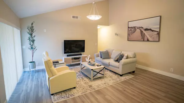 Boynton Beach, FL 33436,8844 Marge CT C