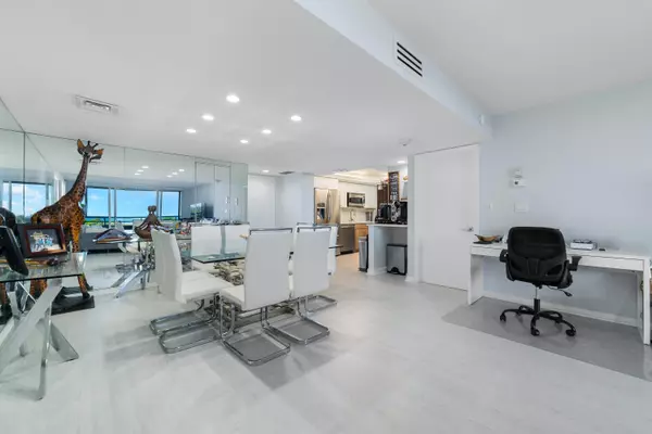 Boca Raton, FL 33431,4101 N Ocean BLVD 505