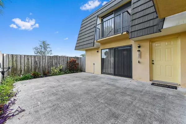 619 6th WAY, West Palm Beach, FL 33407