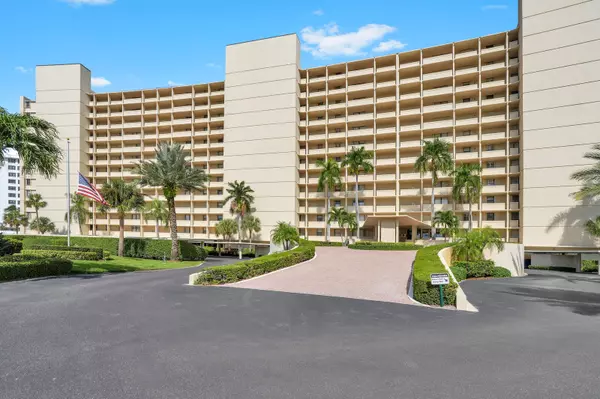 North Palm Beach, FL 33408,132 Lakeshore DR 617