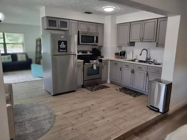 Jensen Beach, FL 34957,1150 NE County Line RD