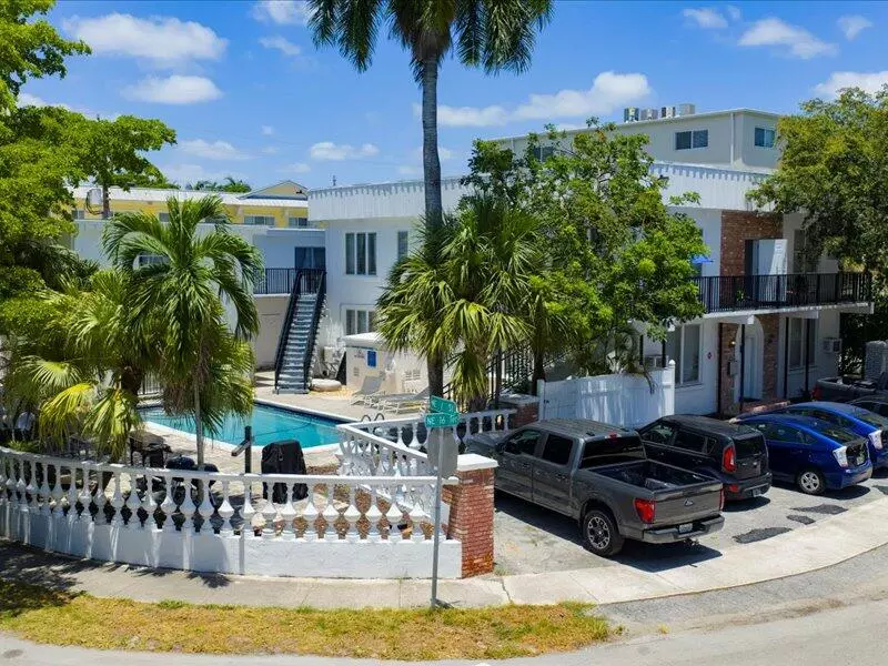 105 NE 16th TER, Fort Lauderdale, FL 33301