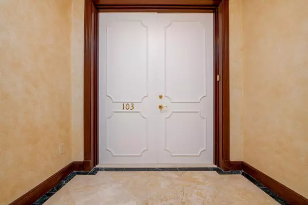 Hillsboro Beach, FL 33062,1228 Hillsboro Mile 103