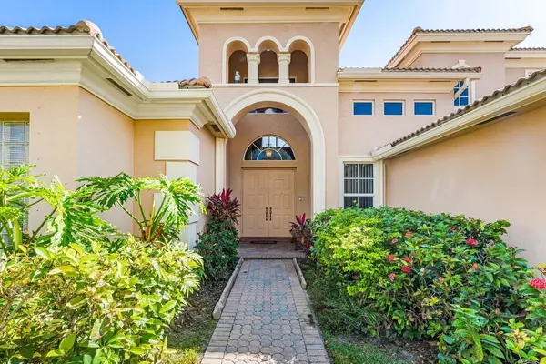Royal Palm Beach, FL 33411,2957 Fontana PL