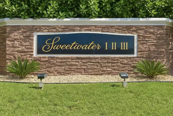 Boca Raton, FL 33498,10920 Lakemore LN 201