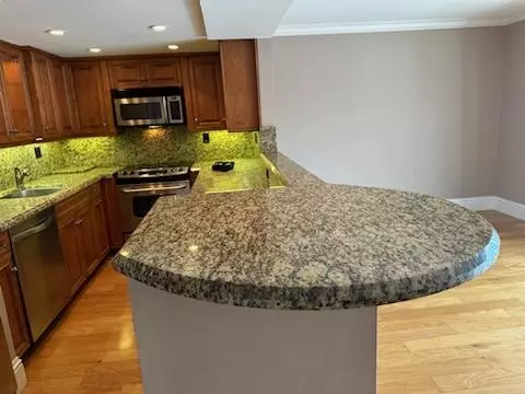 Highland Beach, FL 33487,1102 Russell DR