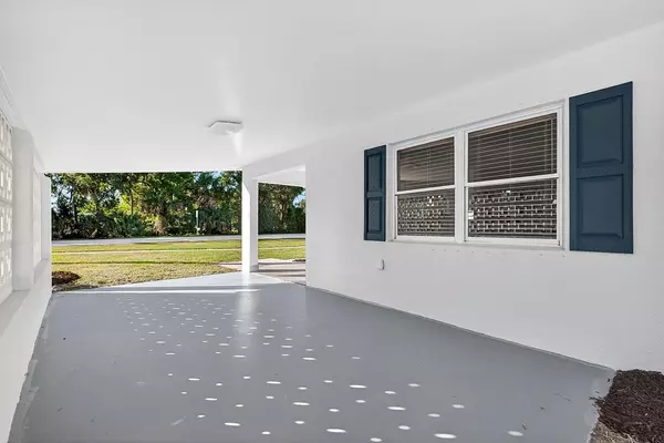 Vero Beach, FL 32960,805 36th AVE