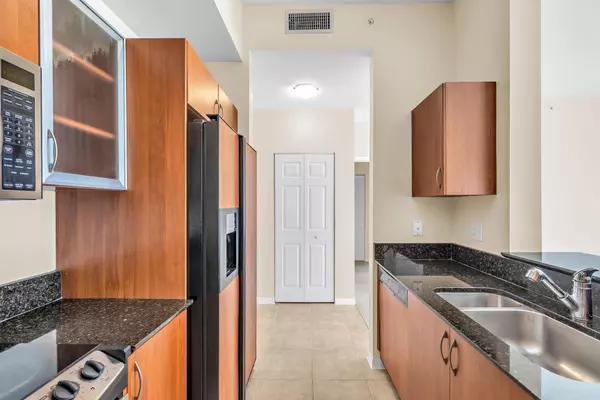 Boca Raton, FL 33432,233 S Federal HWY Lph06