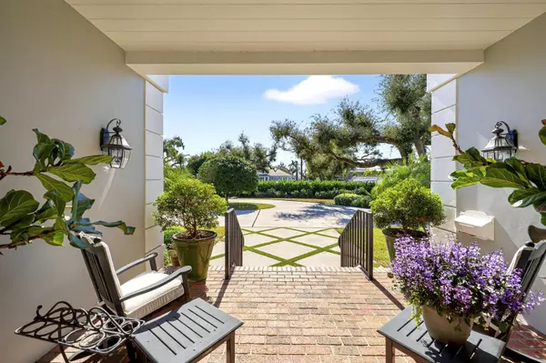 Vero Beach, FL 32963,625 Riomar DR