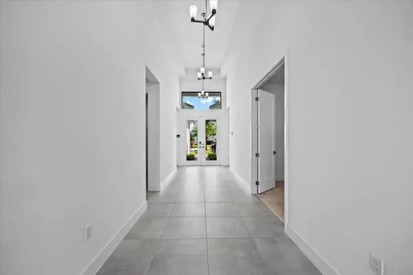 Palm Beach Gardens, FL 33412,9949 Migration PT