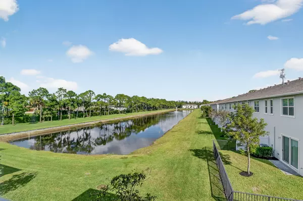 Lake Worth, FL 33463,4645 Meyerson PL