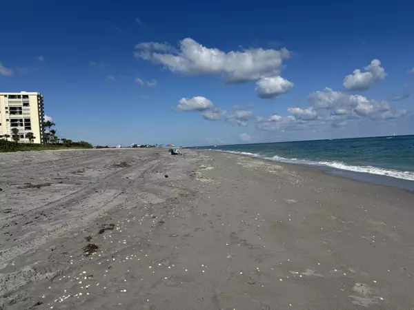 Jupiter, FL 33477,100 Ocean Trail WAY 208