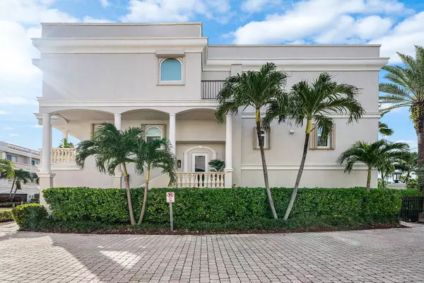 Pompano Beach, FL 33062,1792 Bay DR 27