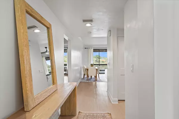 Wellington, FL 33414,11842 Pebblewood DR 202