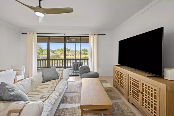 Wellington, FL 33414,11842 Pebblewood DR 202