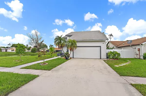 4631 Brook DR, West Palm Beach, FL 33417